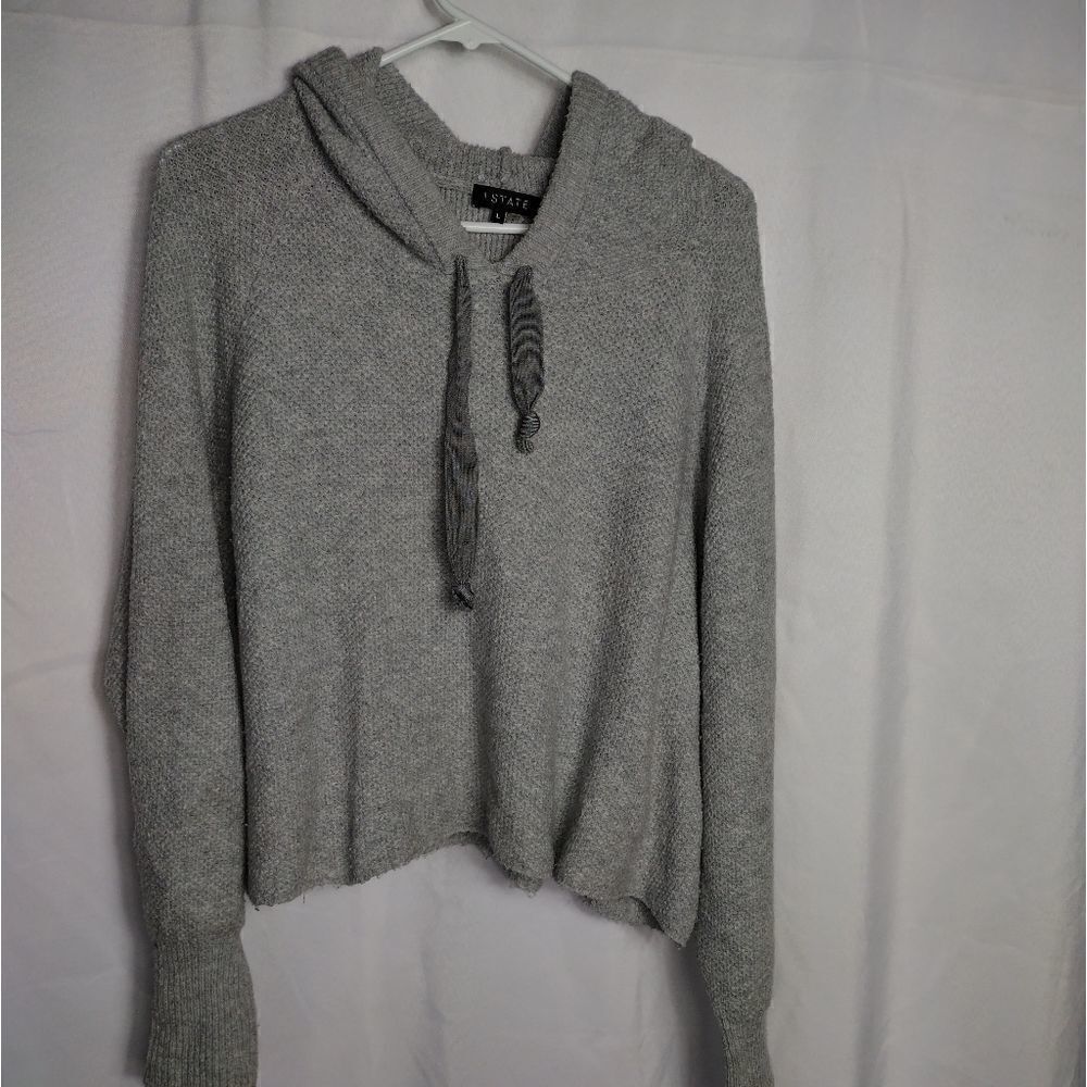 1 State hooded sweater 